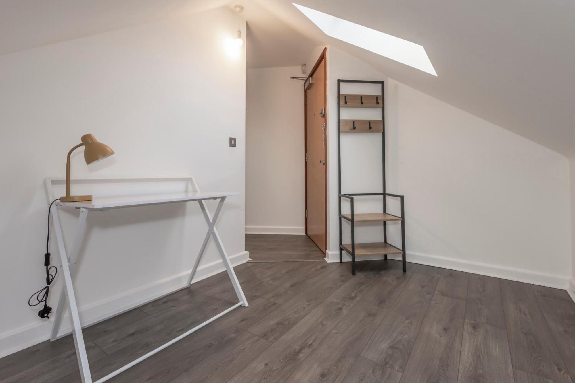The Loft - Spacious Luxury 2 Bed 2 Bath With Free Secure Parking And Tube Close By Appartamento