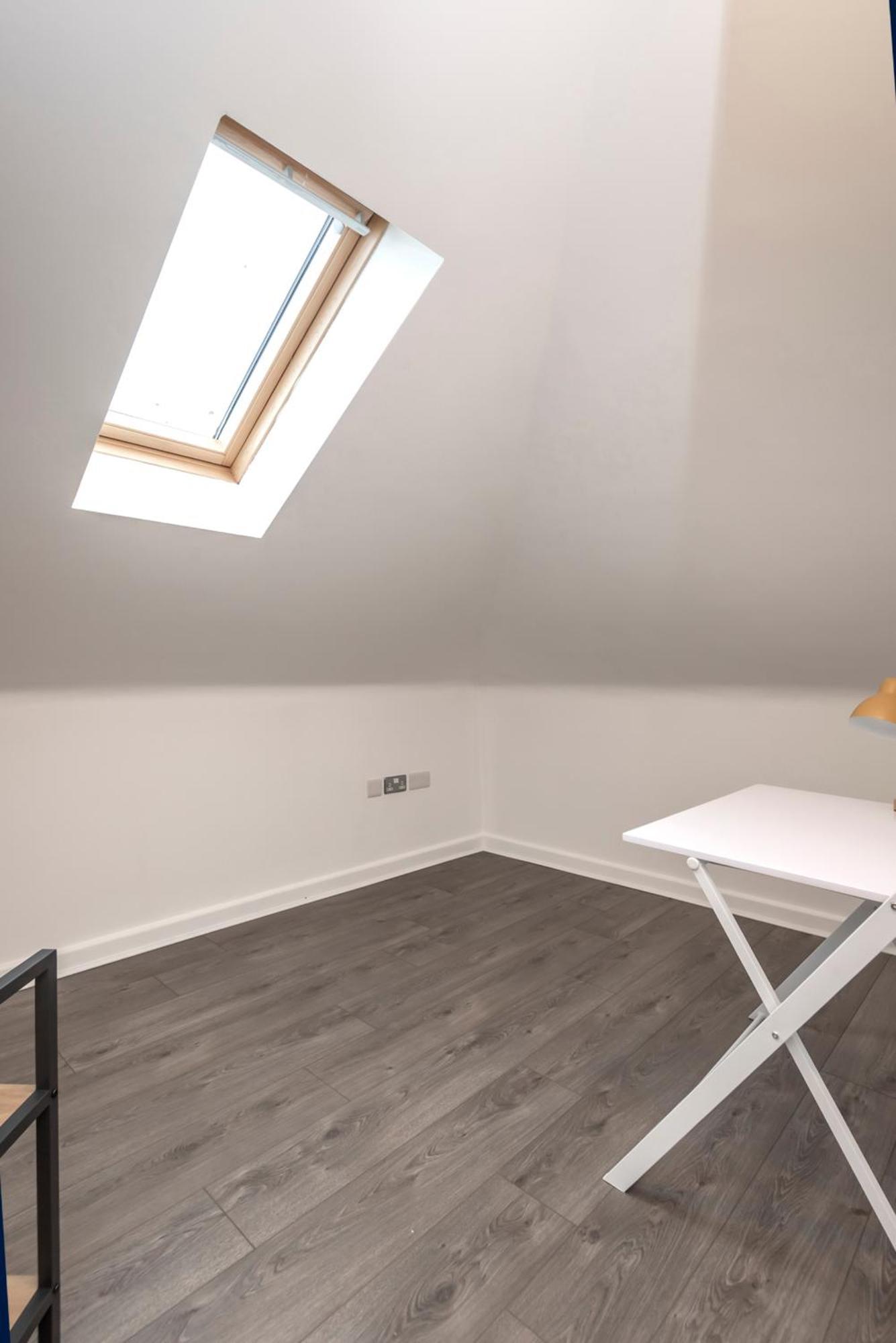 The Loft - Spacious Luxury 2 Bed 2 Bath With Free Secure Parking And Tube Close By Appartamento